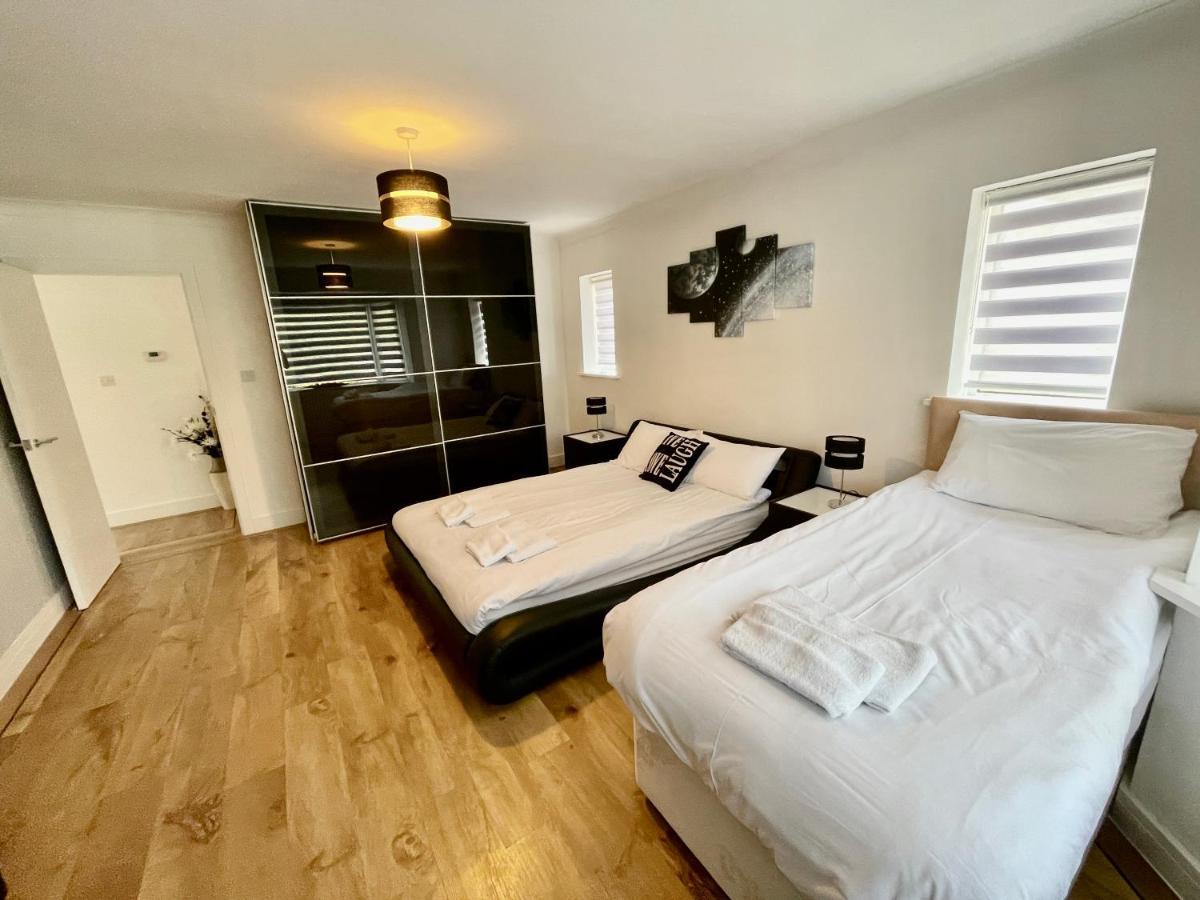 Four Corners Holiday Home Hot Tub & Sauna ファーンダウン エクステリア 写真
