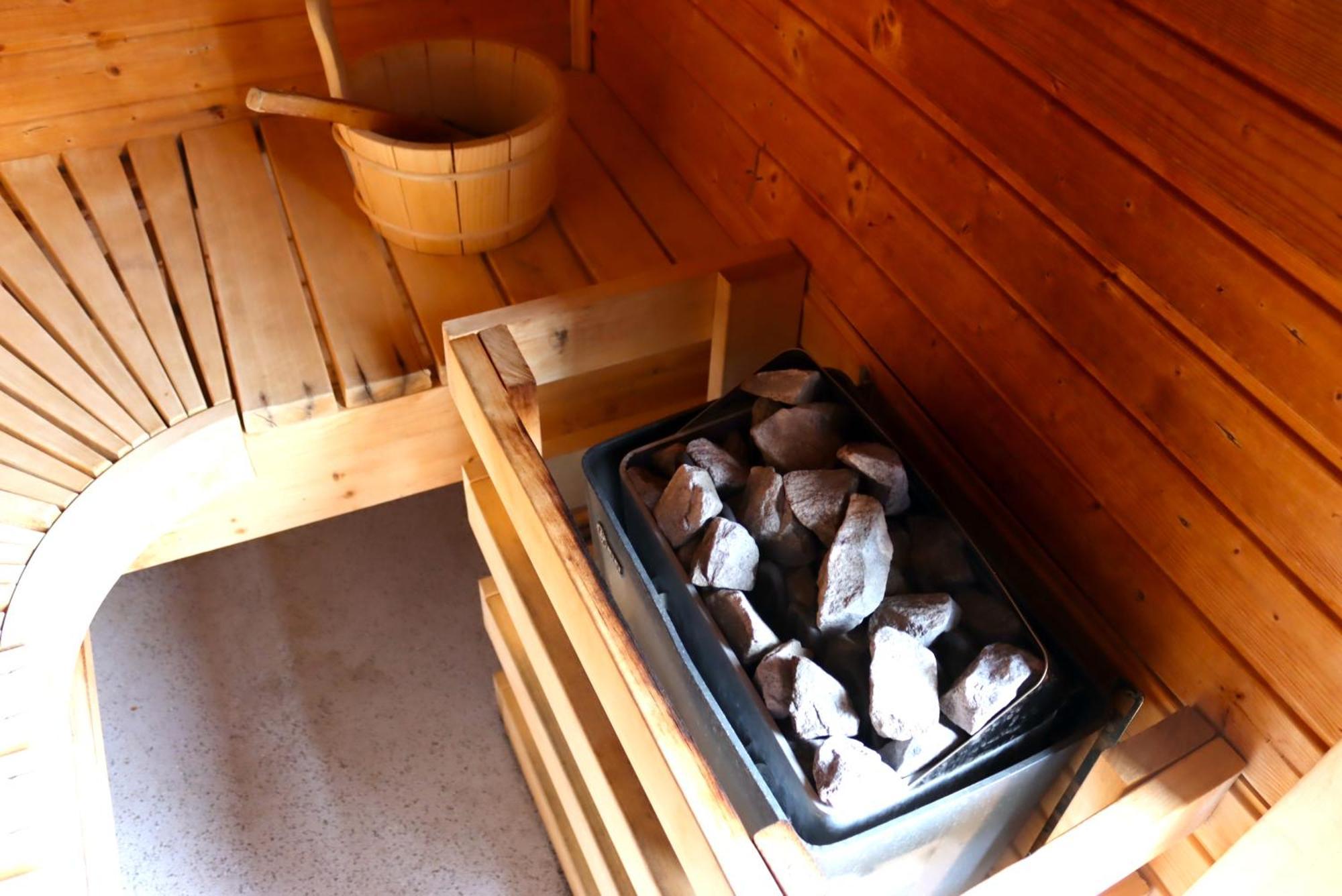 Four Corners Holiday Home Hot Tub & Sauna ファーンダウン エクステリア 写真